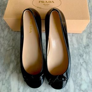 Prada ballet flats size 39.5